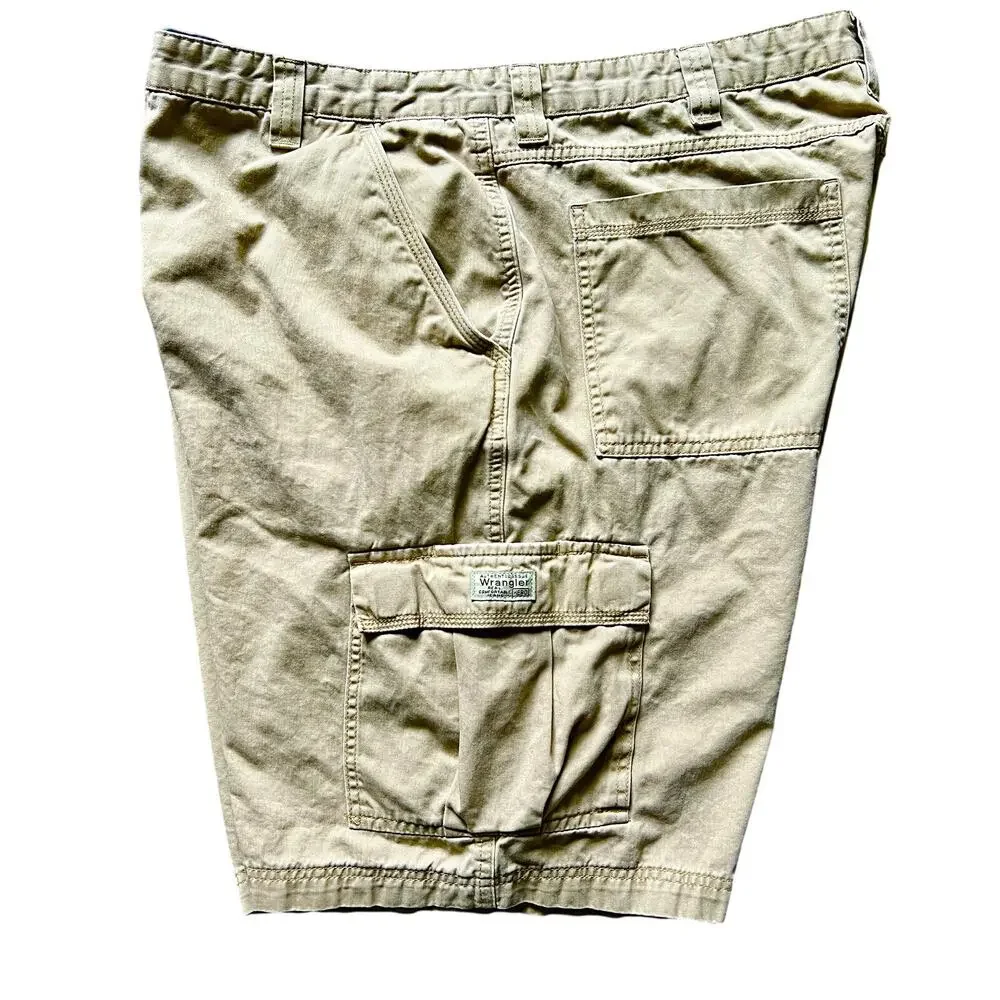 Wrangler Hero Mans 100% Cotton Khaki Cargo Shorts Relaxed Fit‎ Size 42